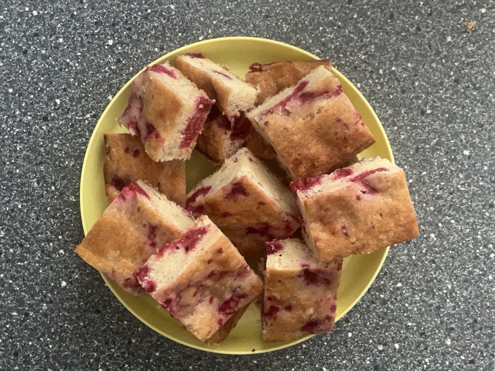 Frambozen-Witte Chocolade Blondies